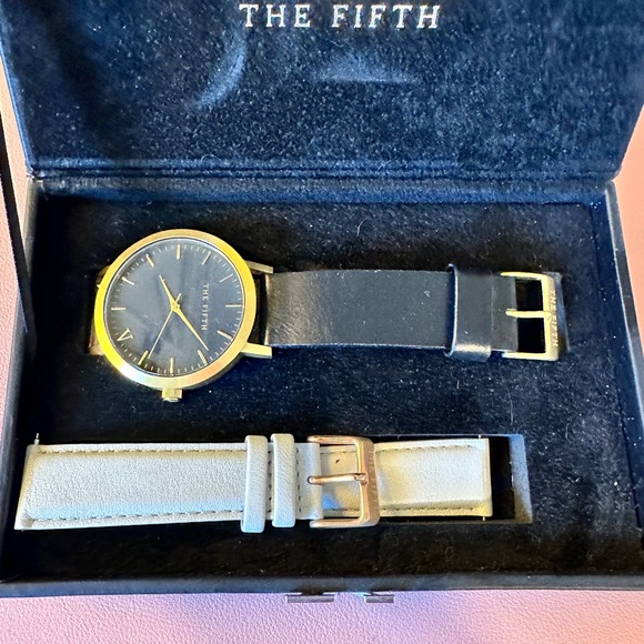 The Fifth Watch Set Black and White Watch Bands - Picture 2 of 4